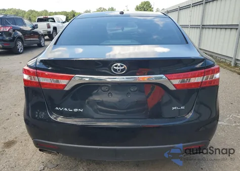2015 Toyota Avalon Xle z USA, uszkodzony, nr VIN 4T1BK1EB2FU162325